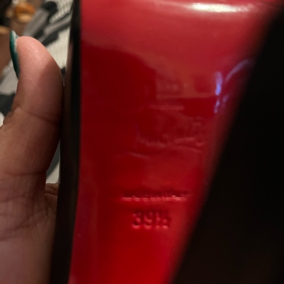 Red Bottoms - Picture 8 of 8